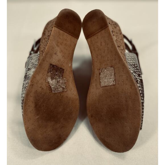 Dolce Vita dv8 Sandals Sz-7 Gray Snake Print Cork Wedge Strap Buckle Trendy - Picture 14 of 16